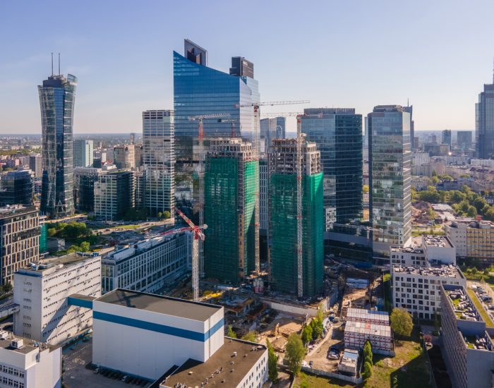 Вежі Towarowa Towers із запланованою висотою у стандарті забудовника